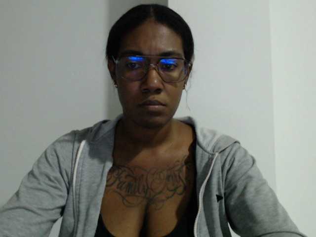 RegiCorleone live cam on BongaCams