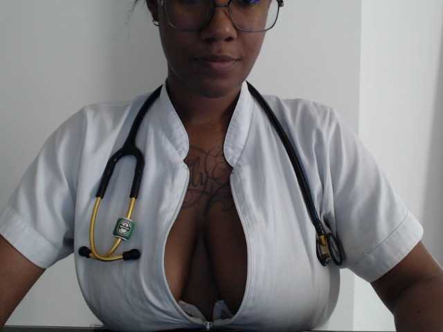 RegiCorleone live cam on BongaCams