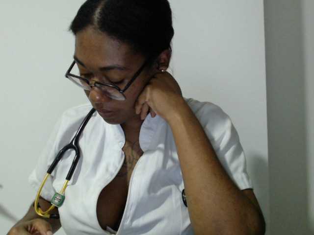ReginaCorleone live cam