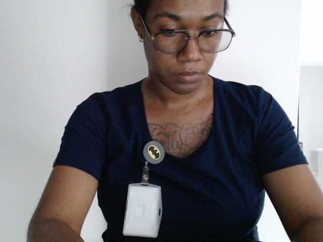 RegiCorleone live cam on BongaCams