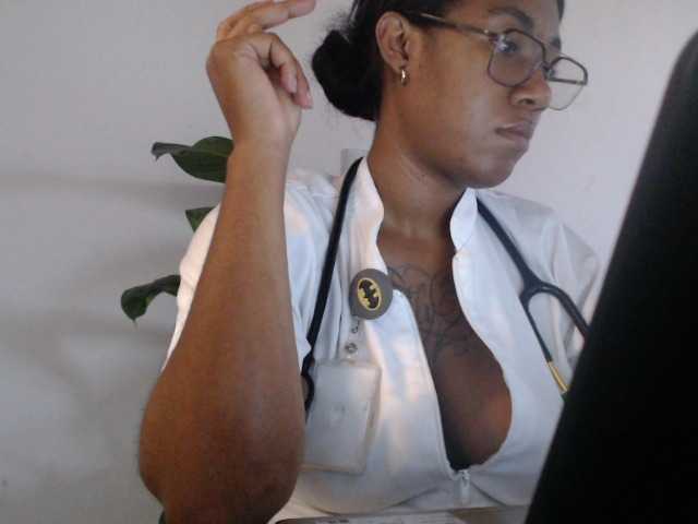 ReginaCorleone live webcam show