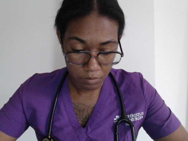 RegiCorleone live cam on BongaCams
