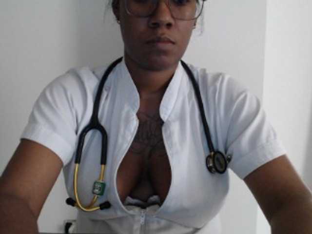 RegiCorleone live cam on BongaCams