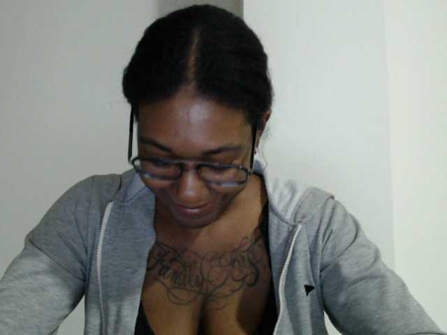 RegiCorleone live cam on BongaCams