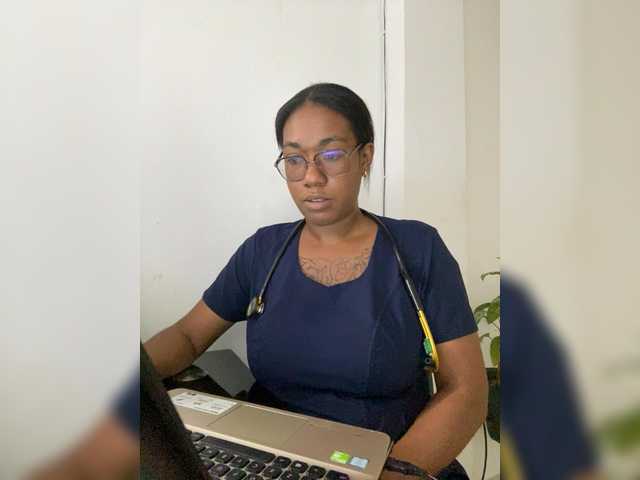 RegiCorleone live cam on BongaCams