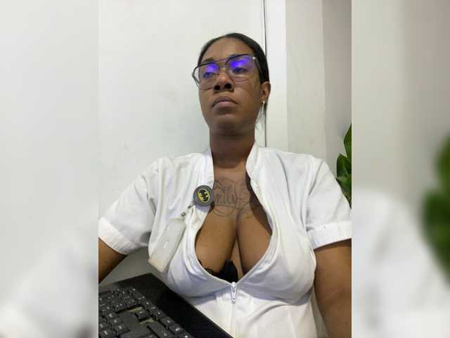 RegiCorleone live cam on BongaCams