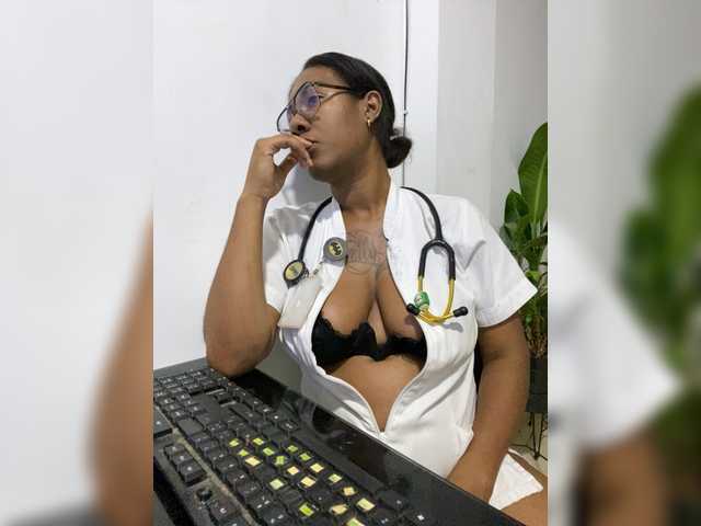 RegiCorleone live cam on BongaCams