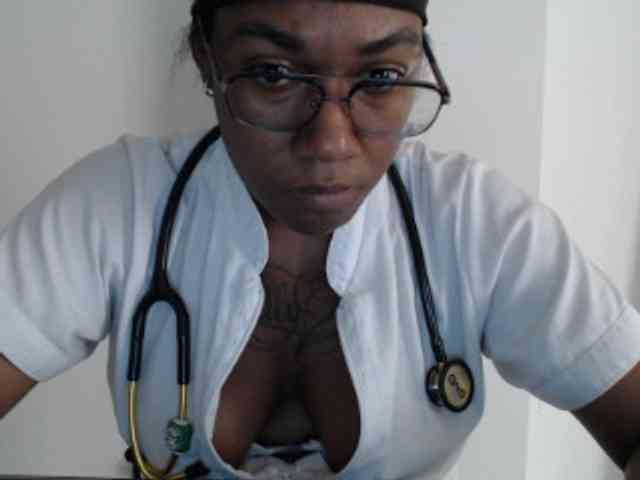 ReginaCorleone webcam