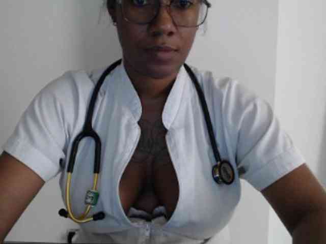ReginaCorleone webcam