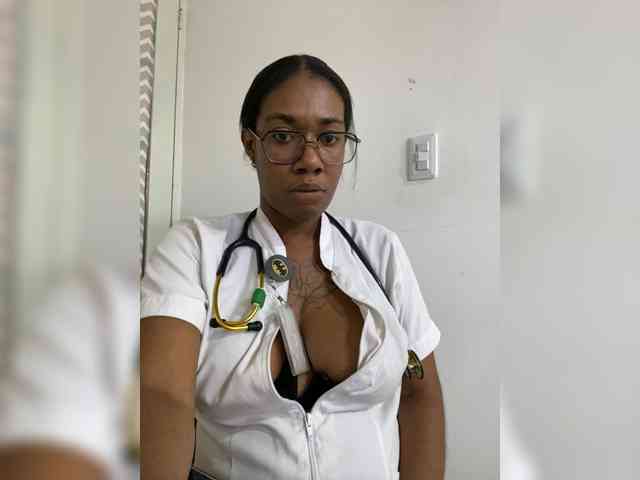 ReginaCorleone webcam