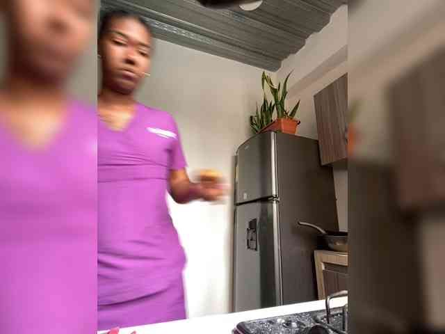 Modèle: ReginaCorleone