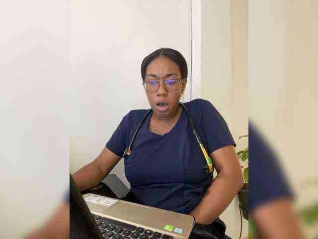 ReginaCorleone webcam
