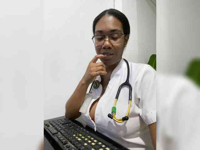ReginaCorleone webcam