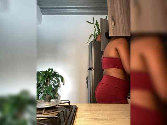 ReginaCorleone webcam