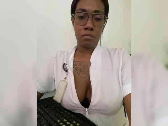 ReginaCorleone webcam