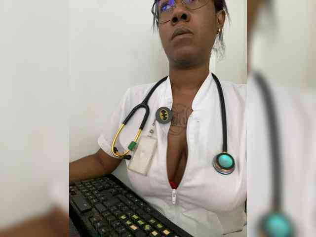 ReginaCorleone webcam