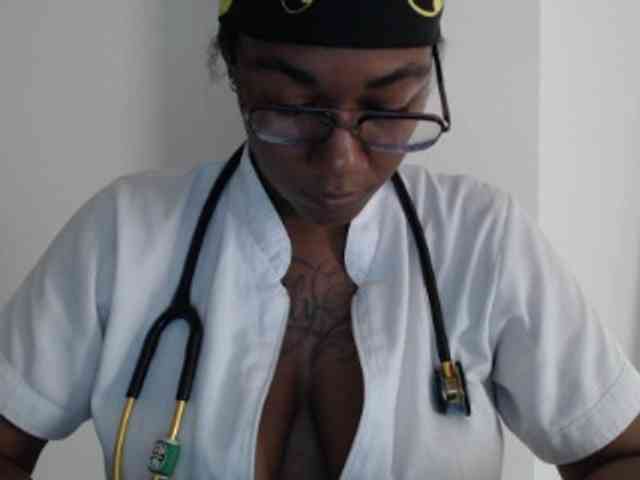 ReginaCorleone webcam