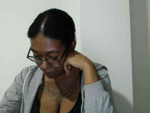 ReginaCorleone webcam