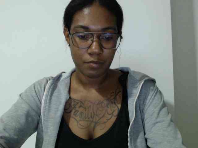 ReginaCorleone webcam