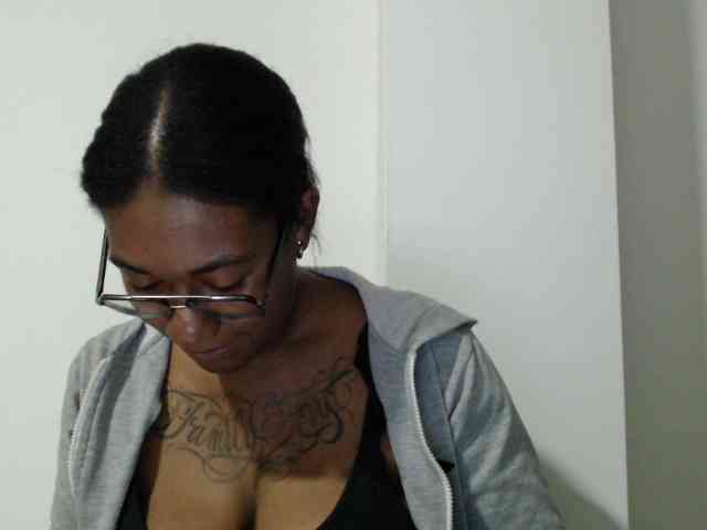 ReginaCorleone webcam