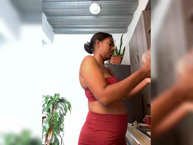 ReginaCorleone webcam