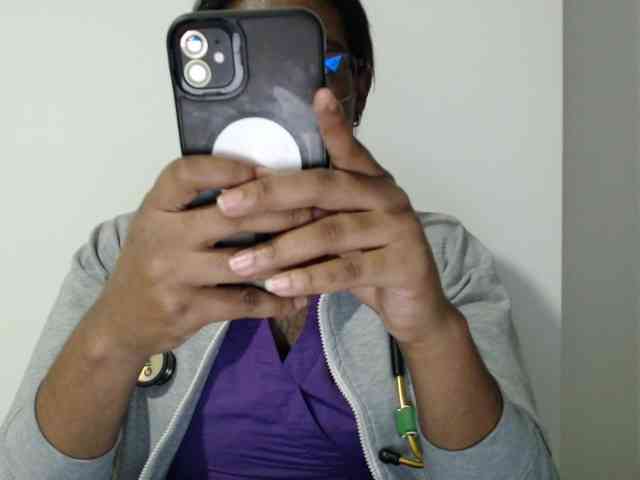 ReginaCorleone webcam