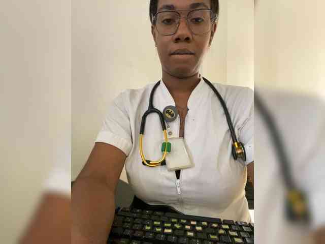 ReginaCorleone webcam