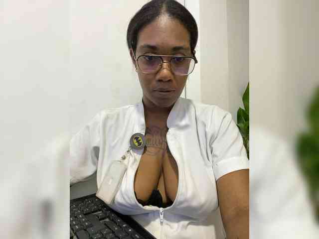 ReginaCorleone webcam