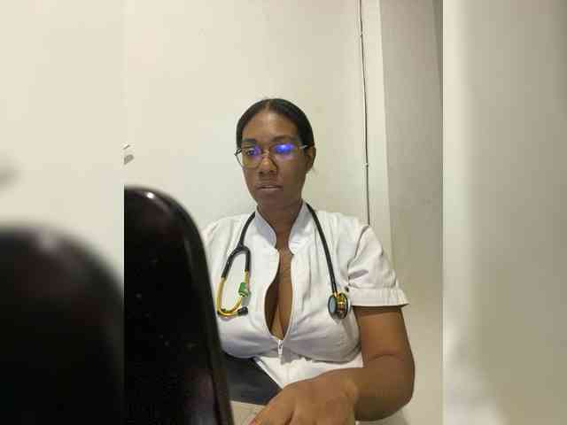 ReginaCorleone webcam