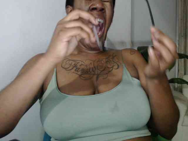 ReginaCorleone webcam