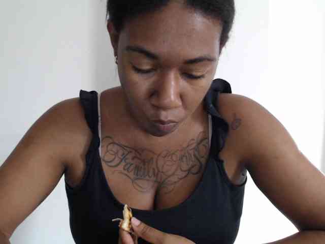 ReginaCorleone webcam