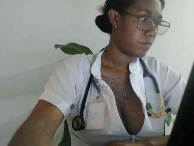 ReginaCorleone webcam