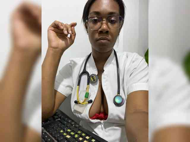 ReginaCorleone webcam