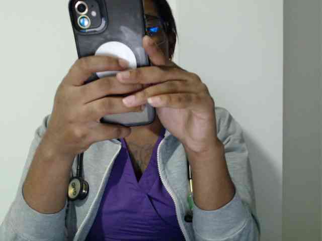 ReginaCorleone webcam