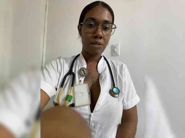 ReginaCorleone webcam