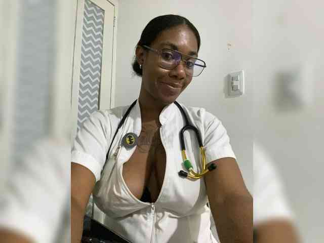 ReginaCorleone webcam