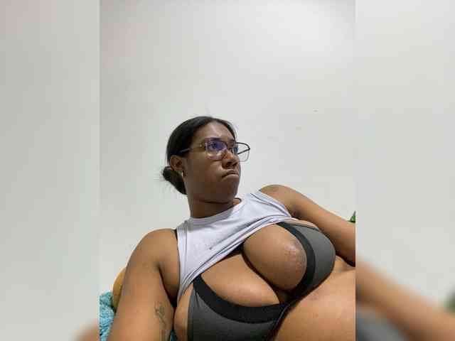 Modèle: ReginaCorleone
