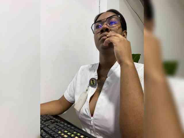 Modèle: ReginaCorleone