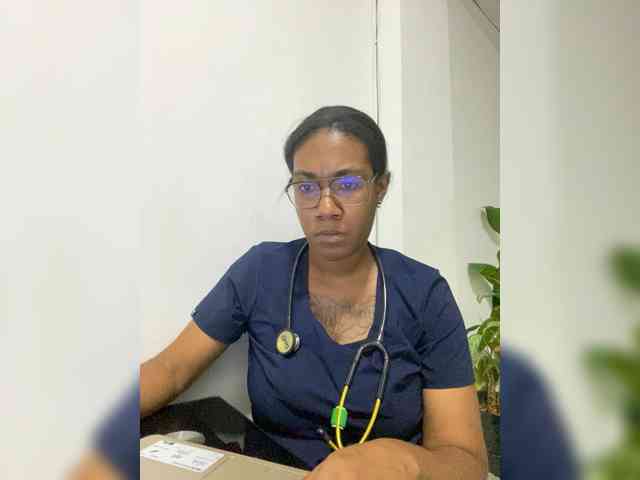 ReginaCorleone webcam
