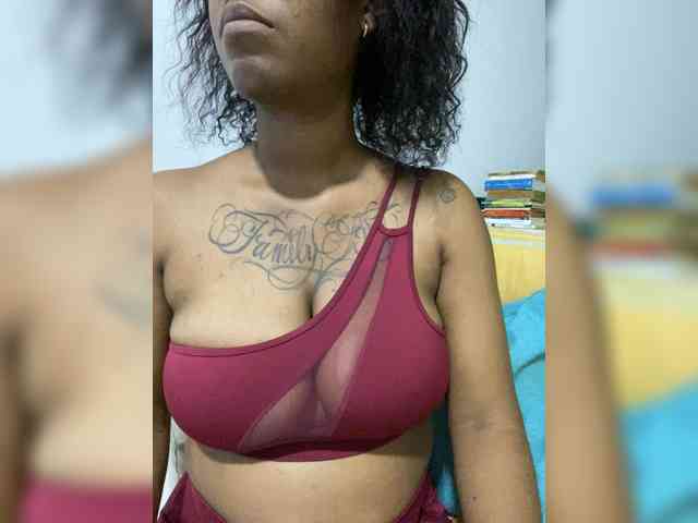 ReginaCorleone webcam