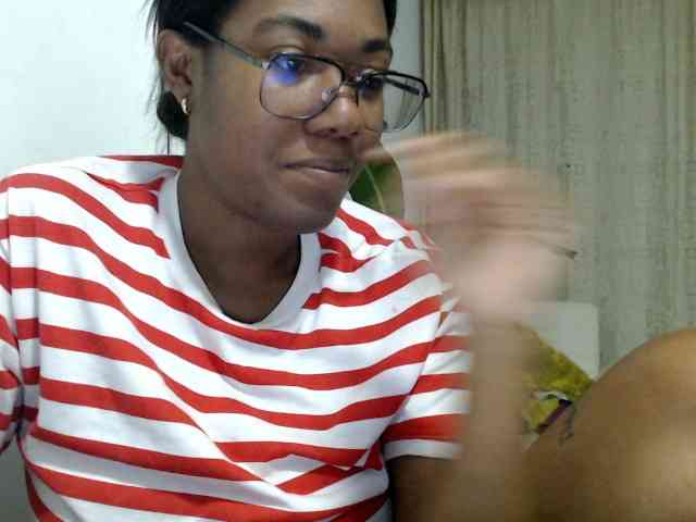 ReginaCorleone webcam