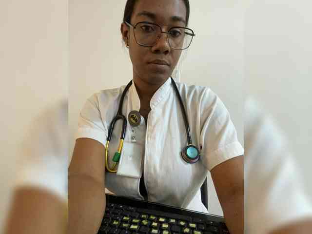 ReginaCorleone webcam