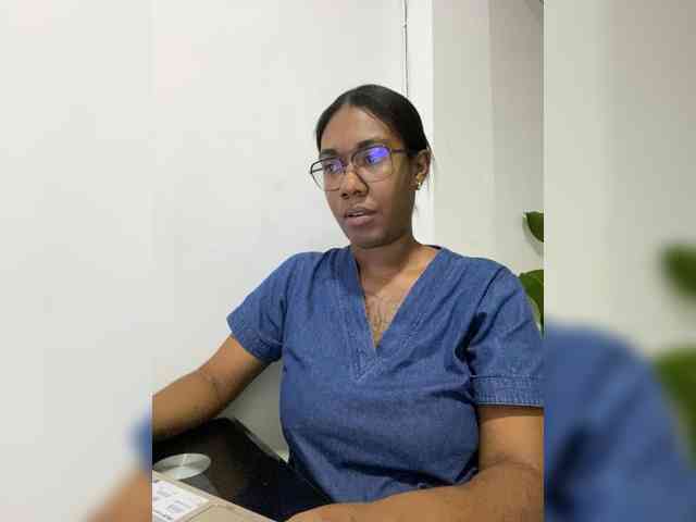 ReginaCorleone webcam
