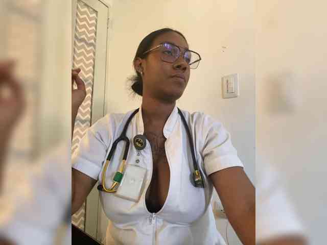ReginaCorleone webcam