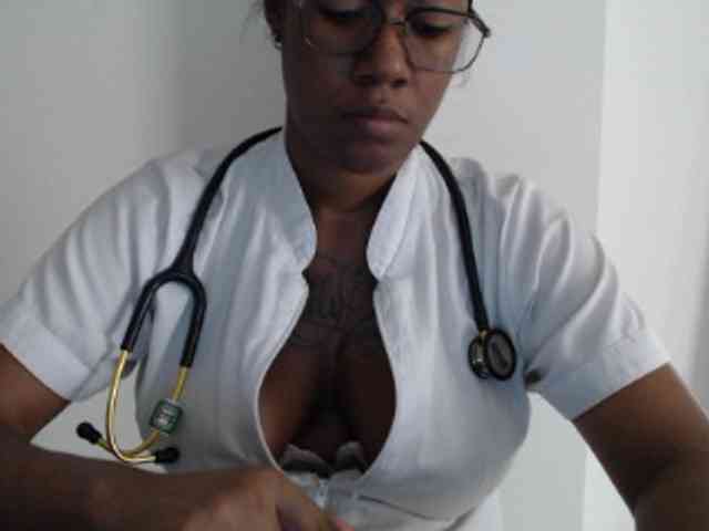 ReginaCorleone webcam