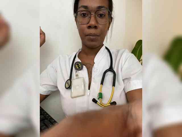 ReginaCorleone webcam