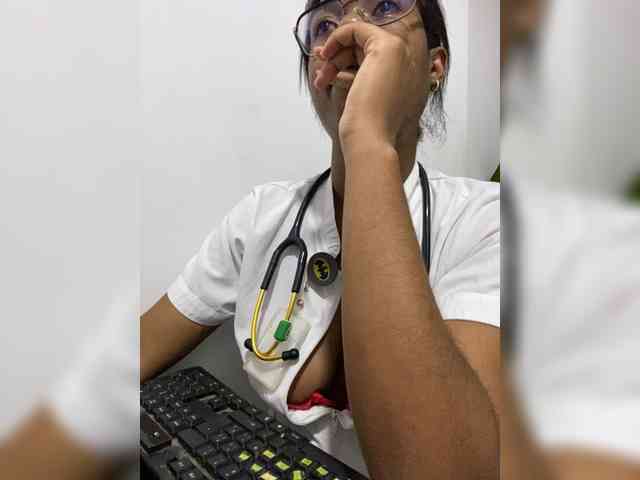 ReginaCorleone webcam