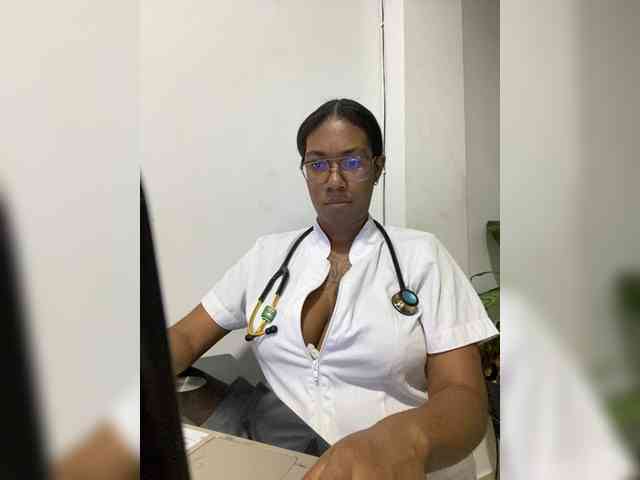 ReginaCorleone webcam