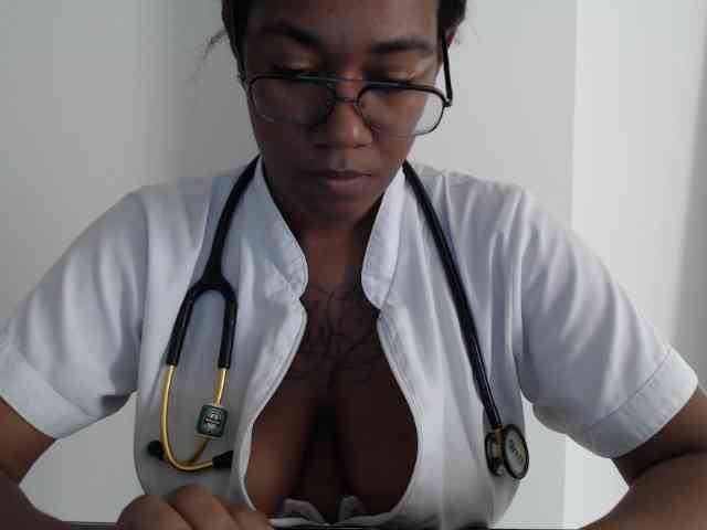 ReginaCorleone webcam