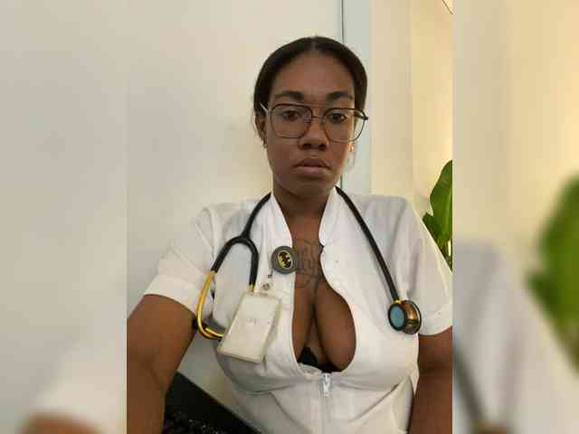 ReginaCorleone webcam
